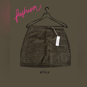 Gilli Dark Brown Animal Print Mini Skirt